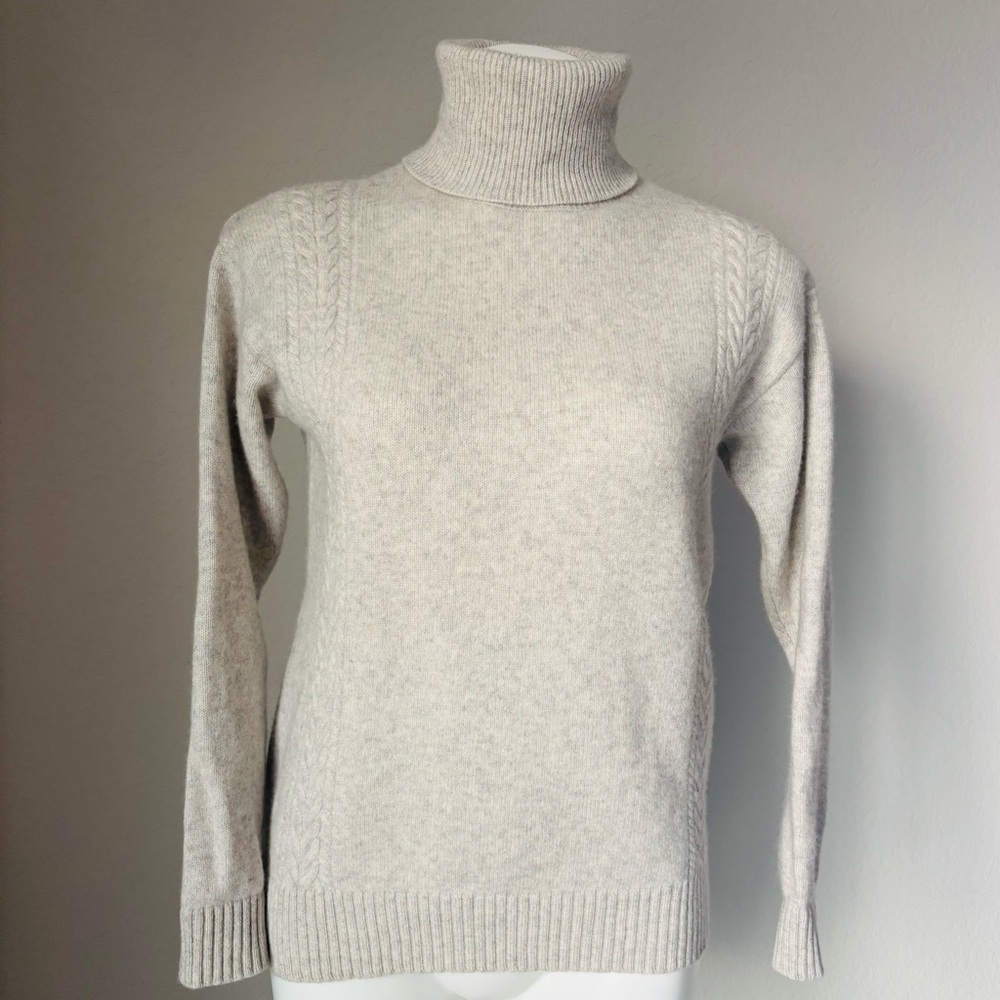 Oats 100% Cashmere Oatmeal Turtleneck Cable Knit Detail Sweater Womens Size M